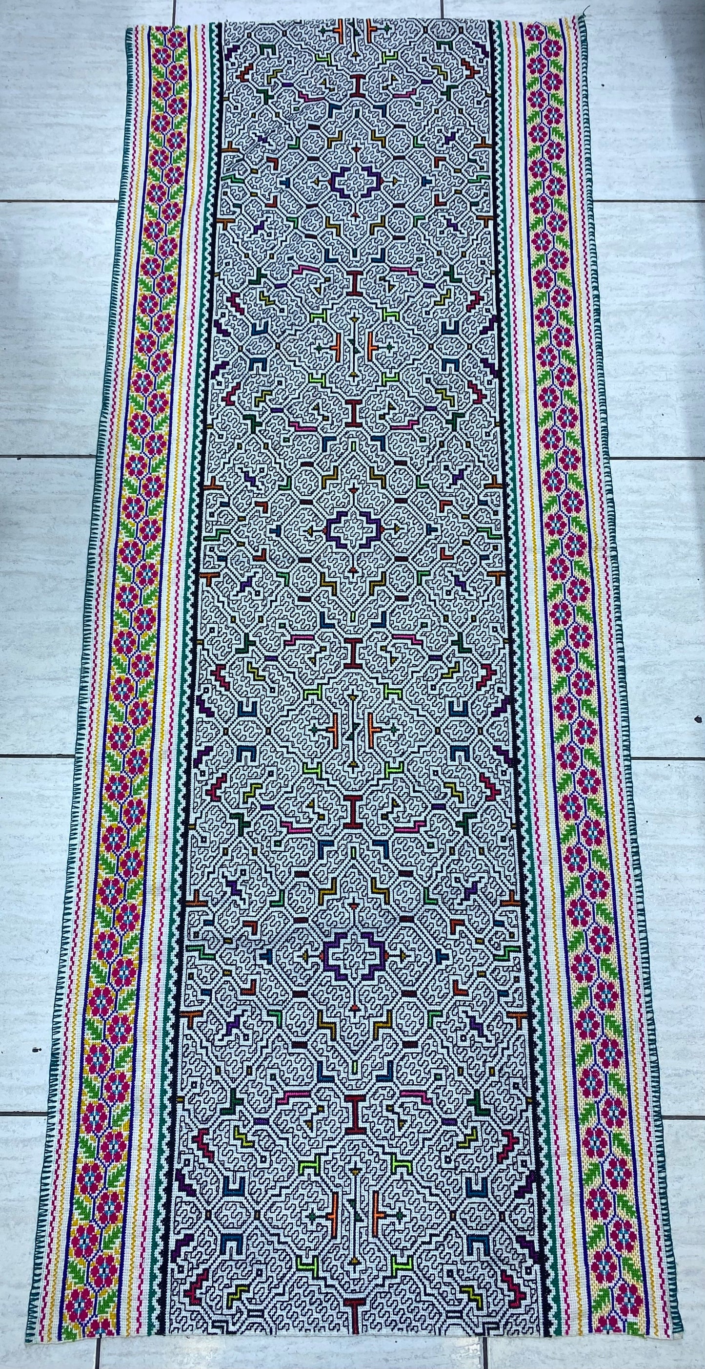 Shipibo Conibo Kené Tabletop Tapestry Hand Embroidered Peruvian Tablecloth Textile Ceremonial Amazonian Shamanic Altar 68.11” x 27.16”