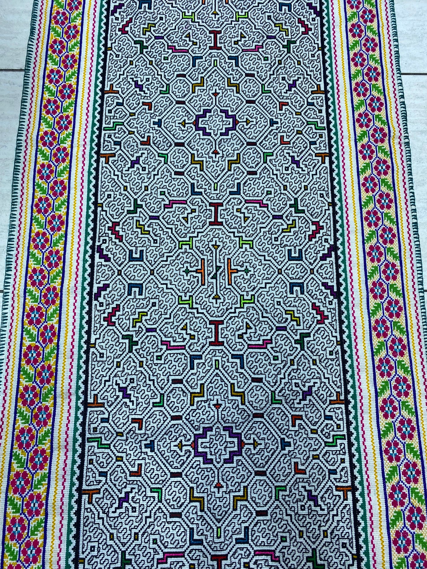 Shipibo Conibo Kené Tabletop Tapestry Hand Embroidered Peruvian Tablecloth Textile Ceremonial Amazonian Shamanic Altar 68.11” x 27.16”