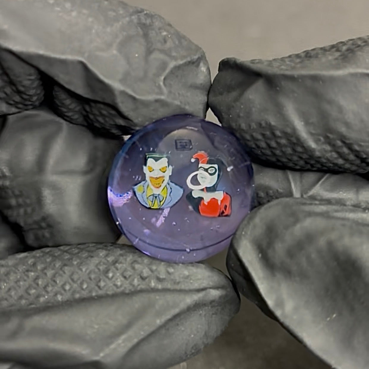 Keys X Dave Strobel Joker/Harley Quinn Marble 22mm