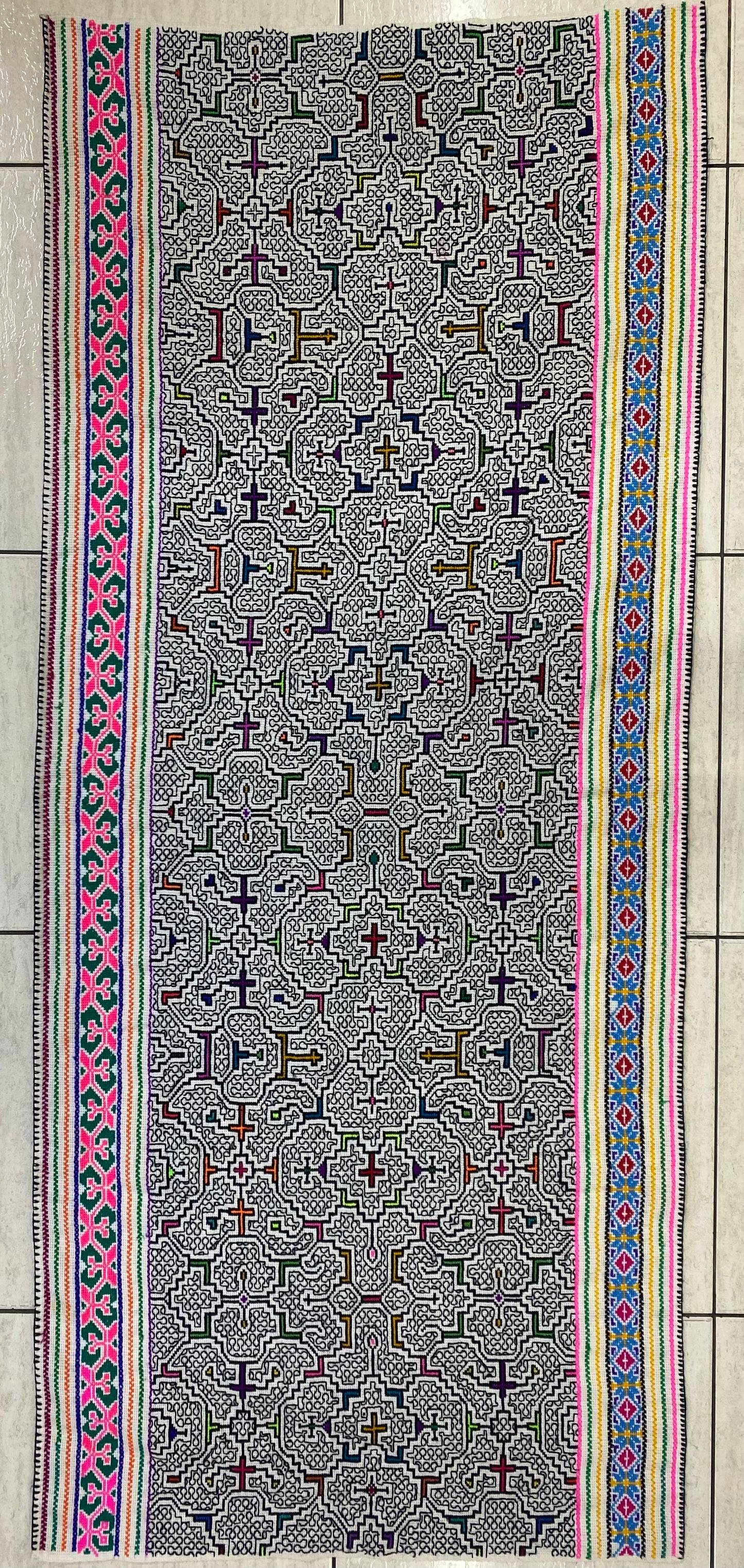 Shipibo Conibo Kené Tabletop Tapestry Hand Embroidered Peruvian Tablecloth Textile Ceremonial Amazonian Shamanic Altar 63”x28.5”