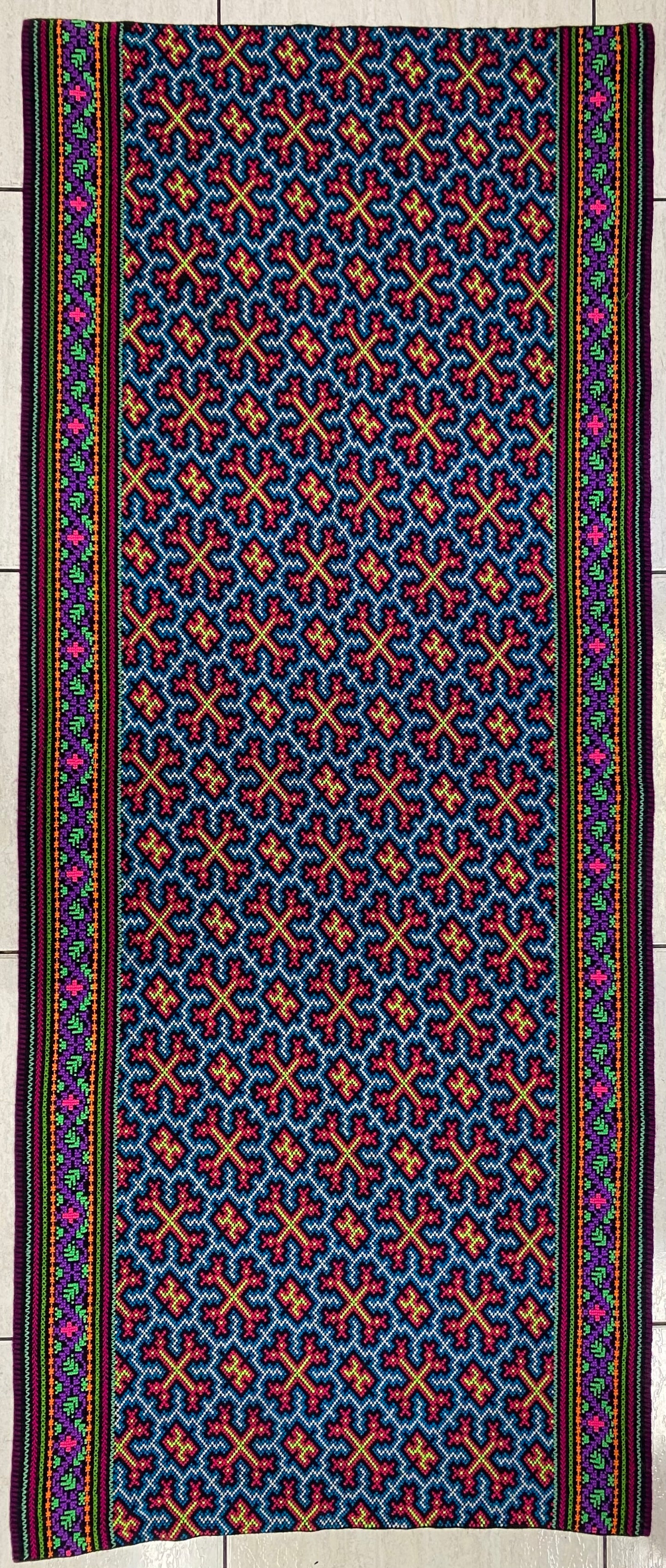 Shipibo Conibo Kené Tabletop Tapestry Hand Embroidered Peruvian Tablecloth Textile Ceremonial Amazonian Shamanic Altar 63”x 27”