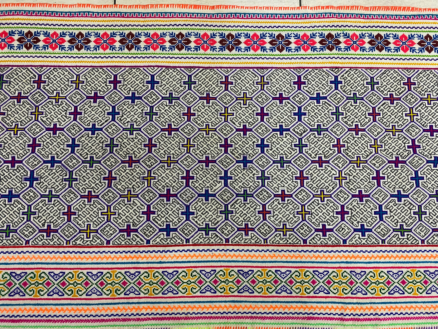 Shipibo Conibo Kené Tabletop Tapestry Hand Embroidered Peruvian Tablecloth Textile Ceremonial Amazonian Shamanic Altar 68”x 26.5”